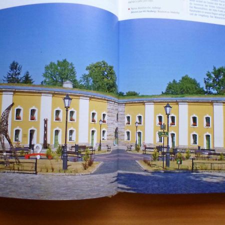 Апартаменты Der Kleine Bauernhof Keine Arbeiter Zadnych Pracownikow Lubiatow  Экстерьер фото